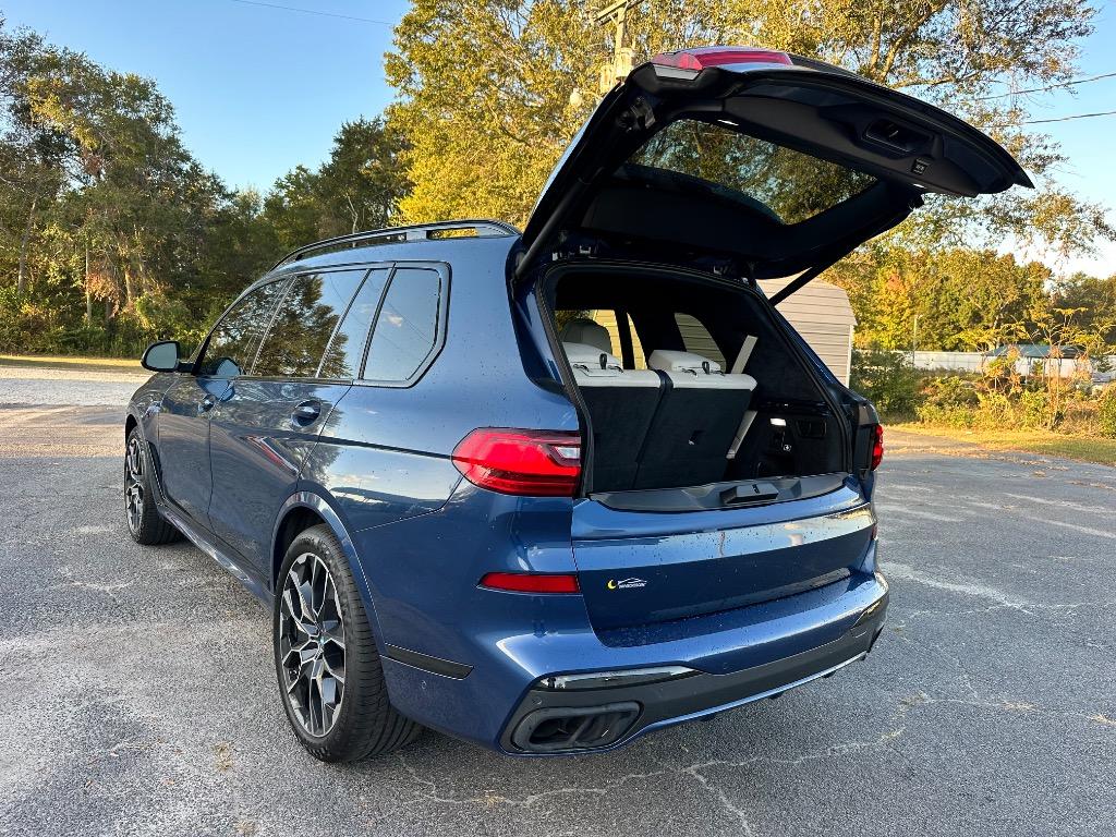 2019 BMW X7 XDrive50i 18