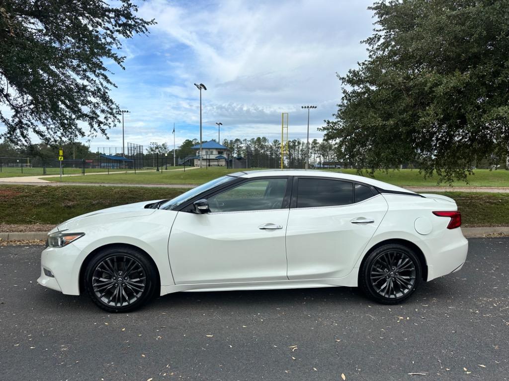 2017 Nissan Maxima Platinum 4