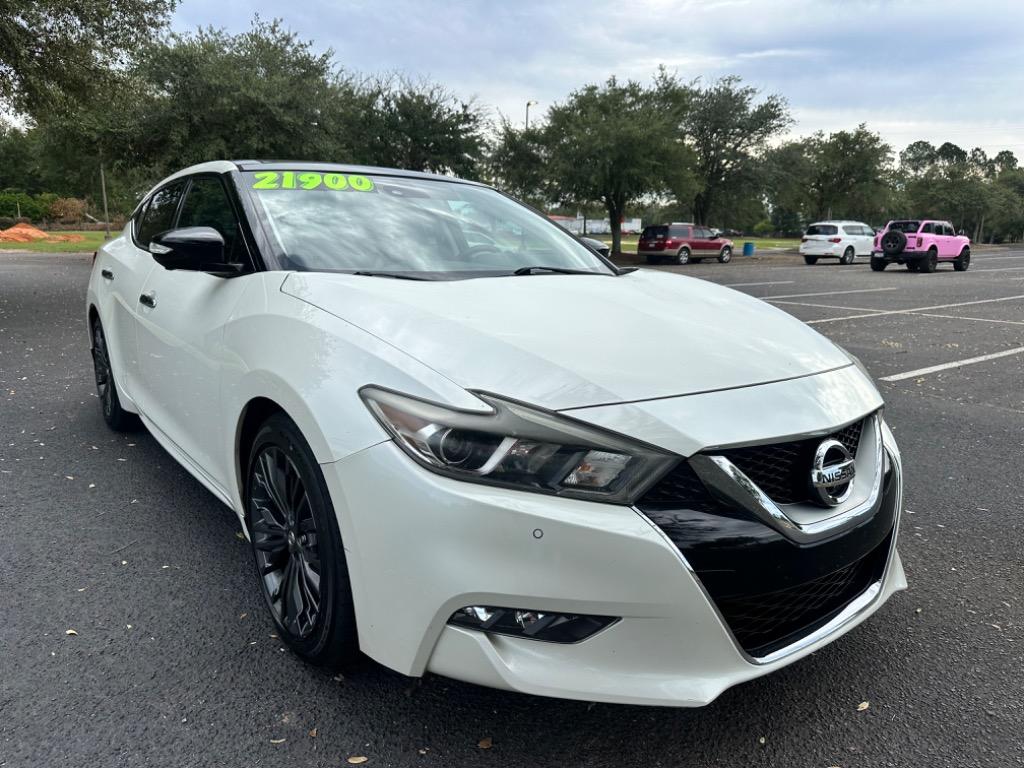 2017 Nissan Maxima Platinum 24