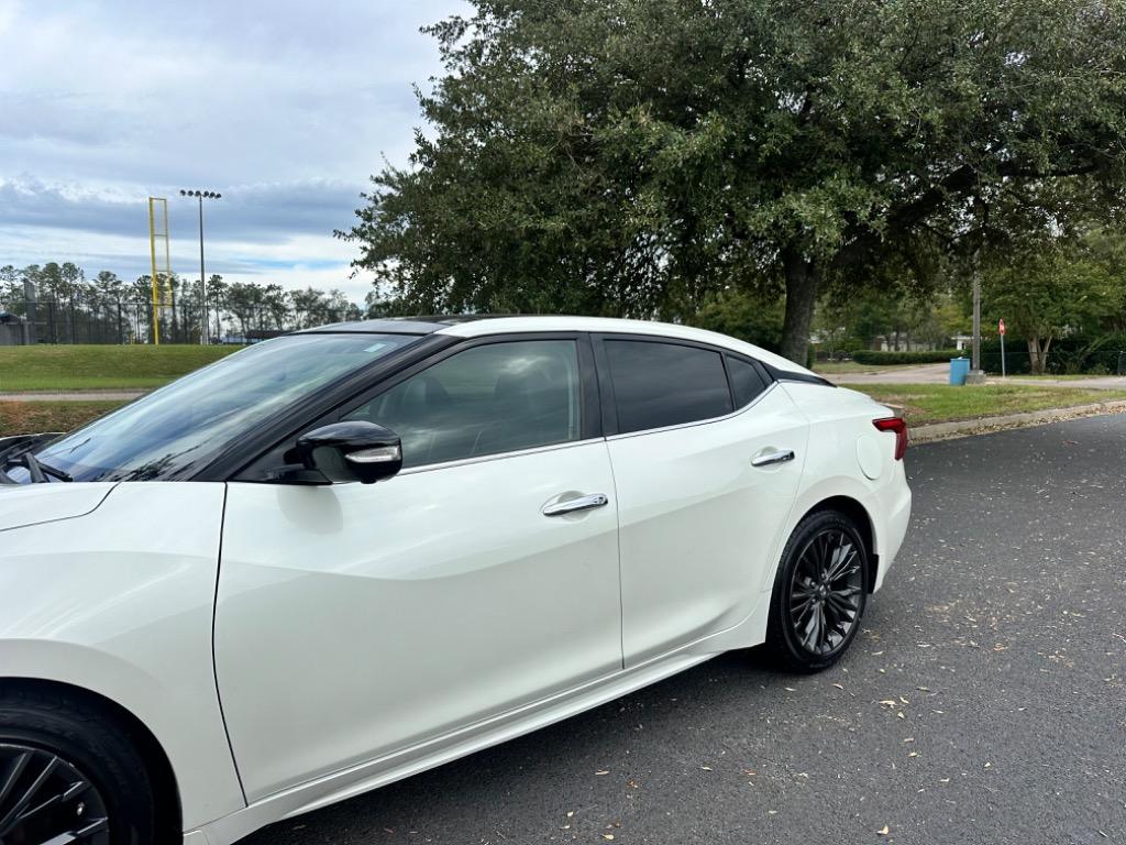 2017 Nissan Maxima Platinum 3