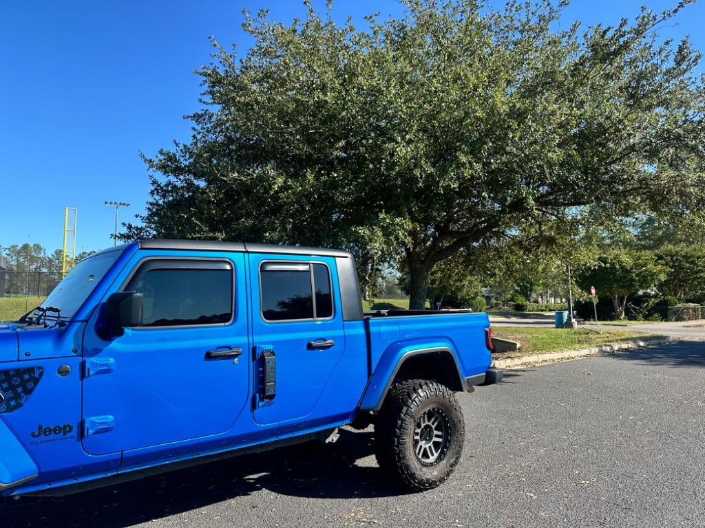 2023 Jeep Gladiator Sport 3