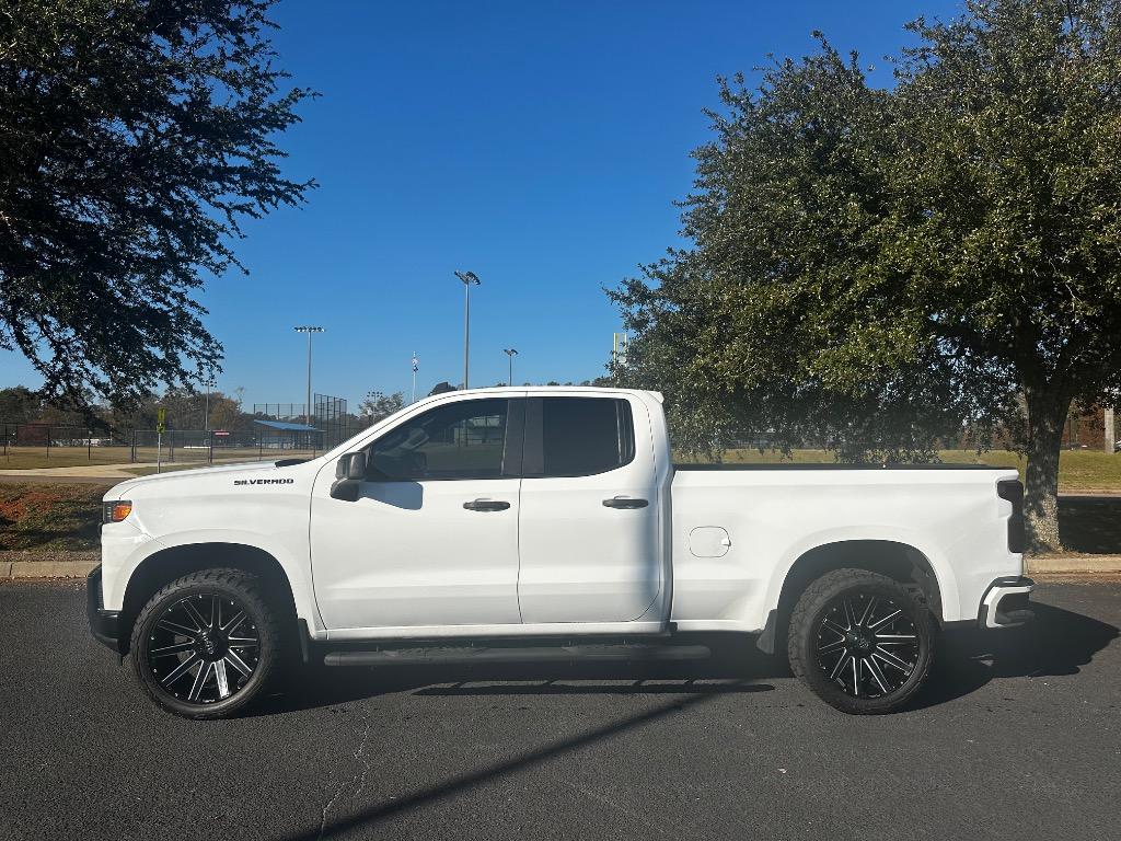 2021 Chevrolet Silverado 1500 Custom 4