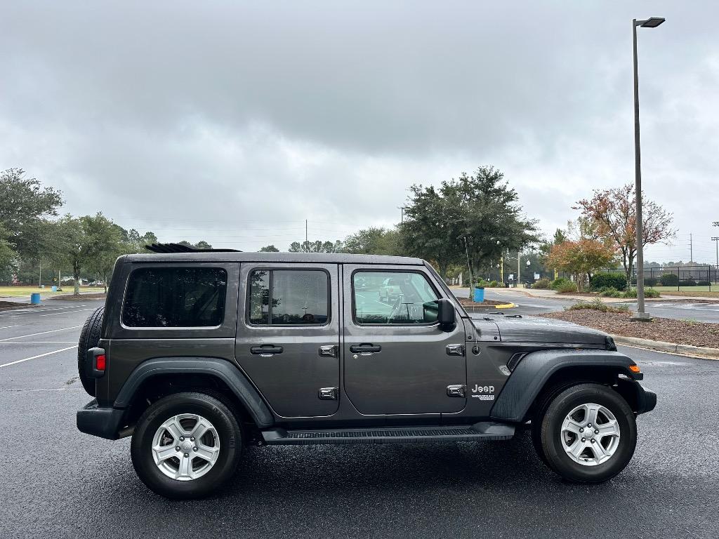 2020 Jeep Wrangler Unlimited Sport 15