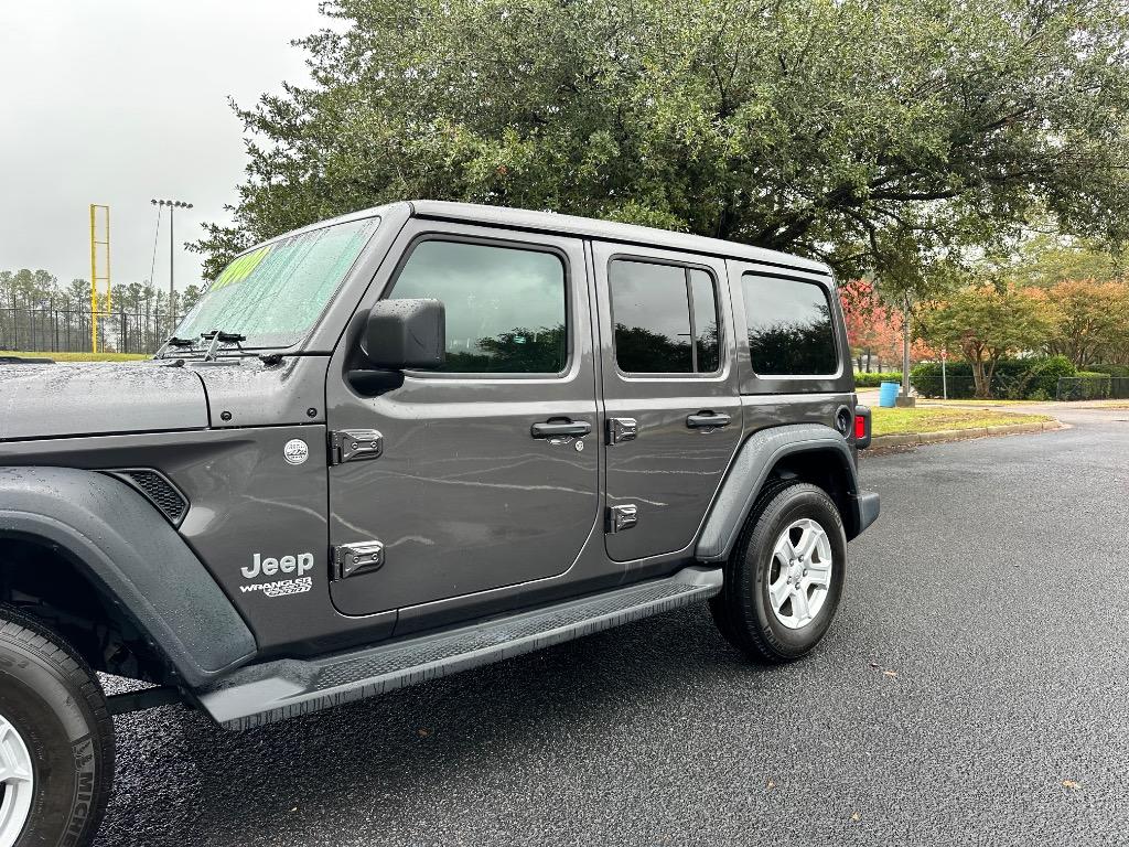 2020 Jeep Wrangler Unlimited Sport 3