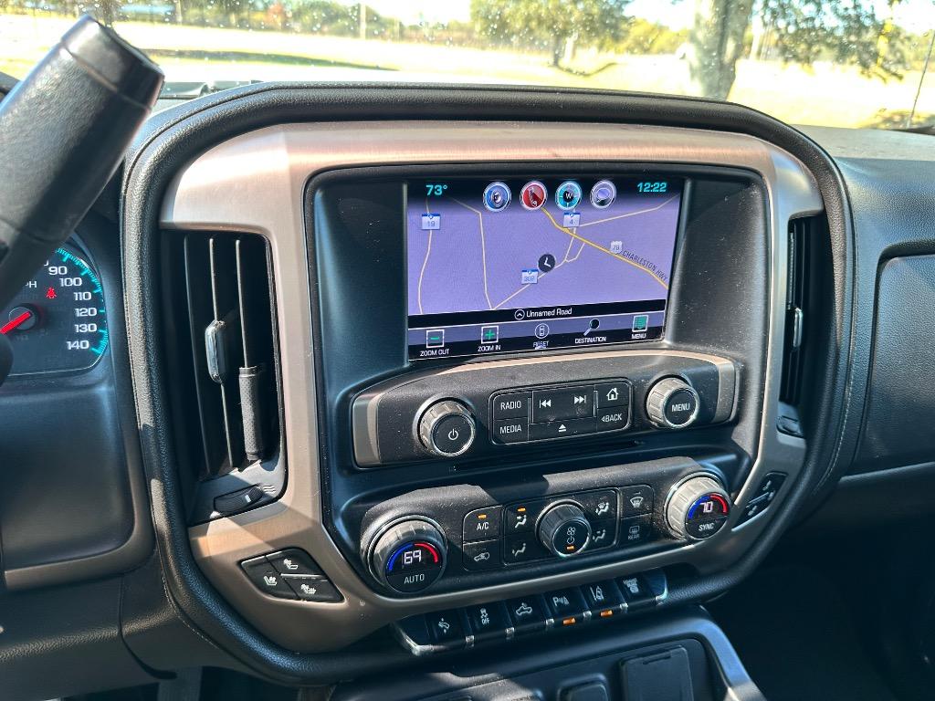 2017 GMC Sierra 3500 Denali 8