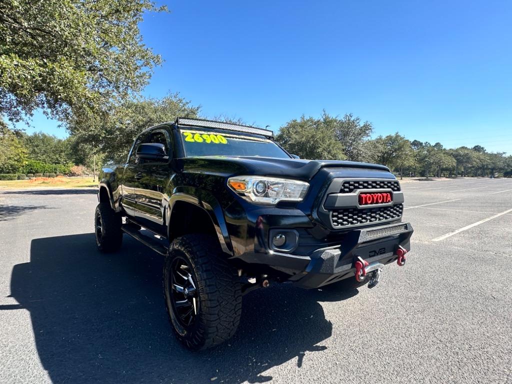 2017 Toyota Tacoma SR5 23