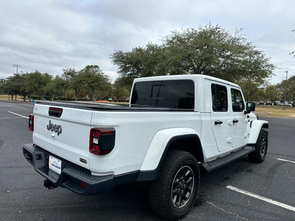 2020 Jeep Gladiator Overland 16