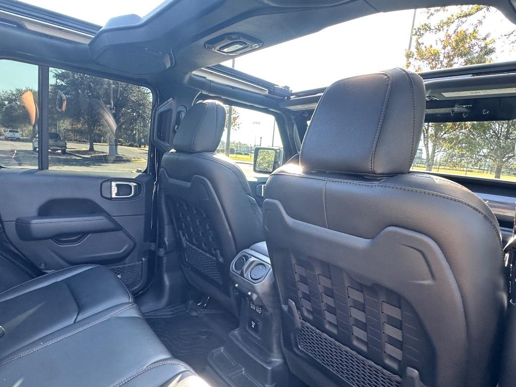 2022 Jeep Wrangler Unlimited Rubicon 392 26