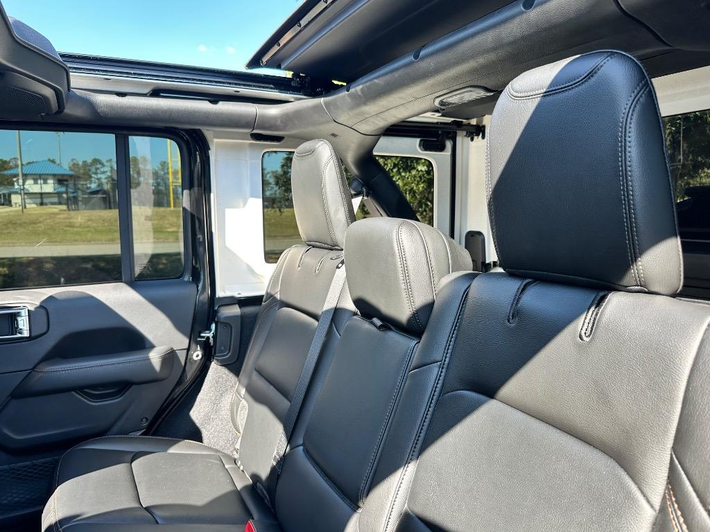 2022 Jeep Wrangler Unlimited Rubicon 392 18