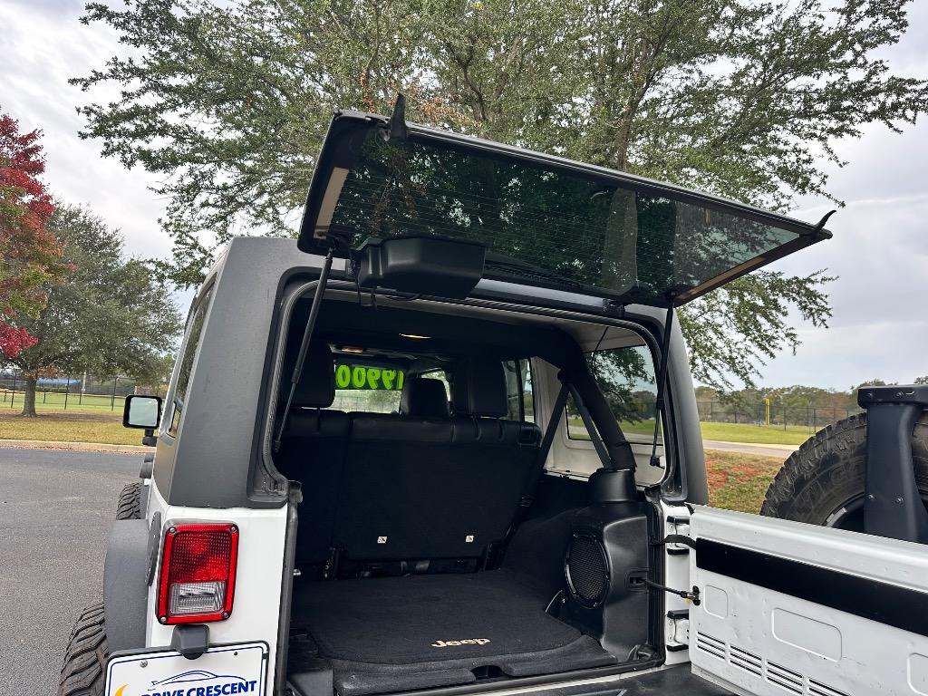 2014 Jeep Wrangler Unlimited Sport Freedom Edition 12