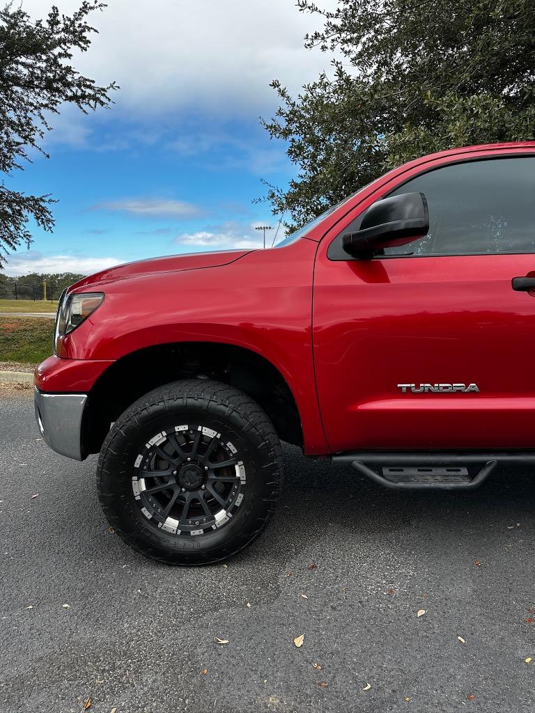 2011 Toyota Tundra Base 2