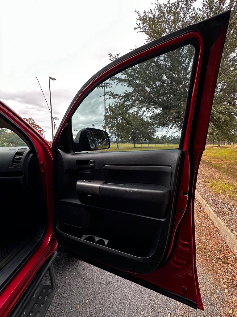 2011 Toyota Tundra Base 22