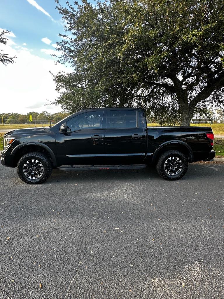 2020 Nissan Titan Pro 4X 3