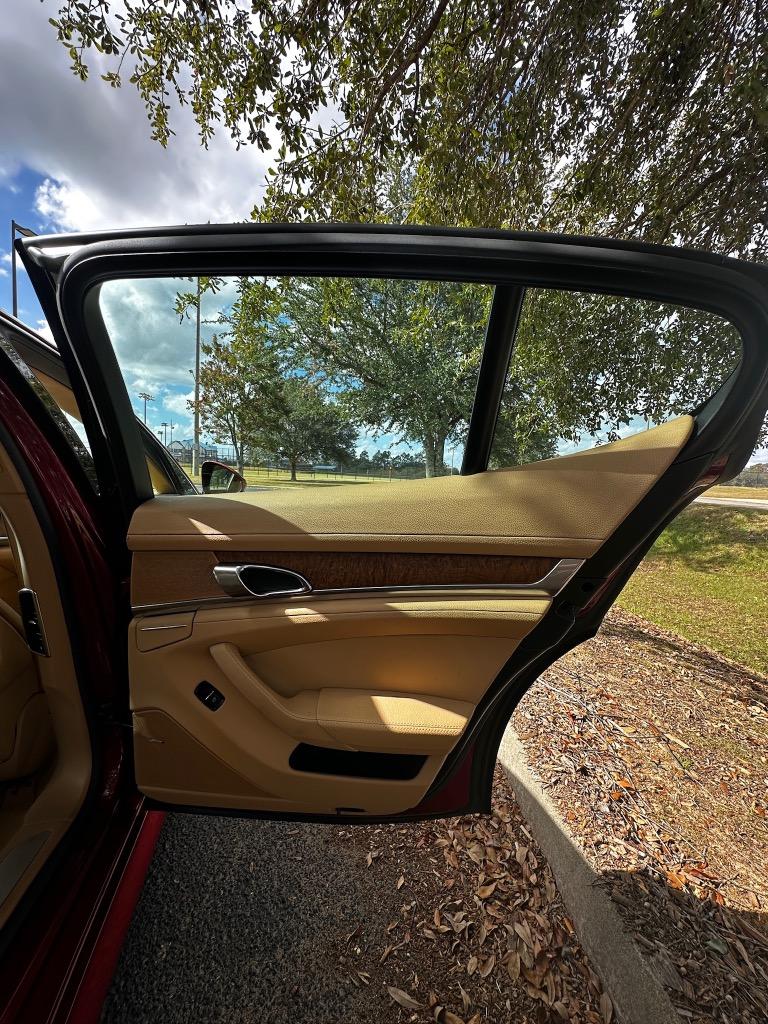 2010 Porsche Panamera S 21