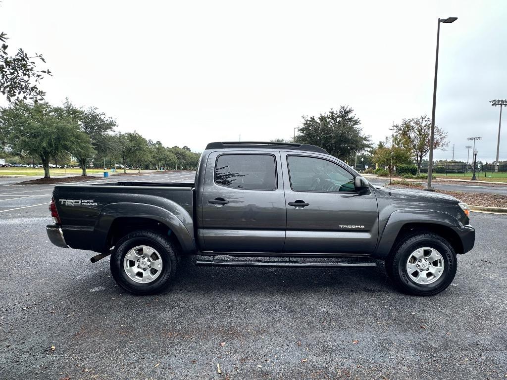 2013 Toyota Tacoma Prerunner SR5 11