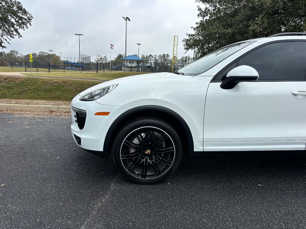 2017 Porsche Cayenne S 2