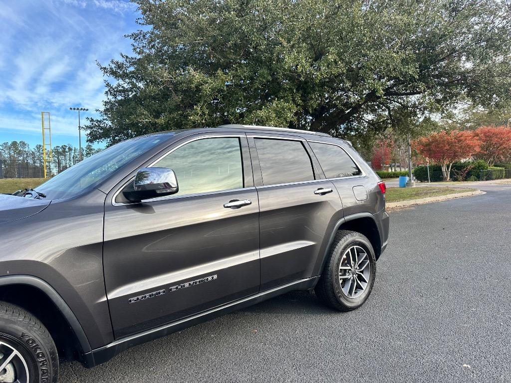 2021 Jeep Grand Cherokee Limited 3