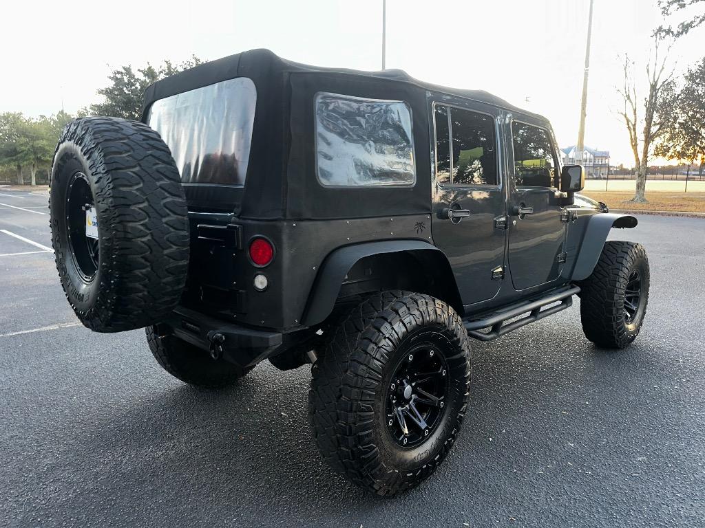 2016 Jeep Wrangler Unlimited Sport 14