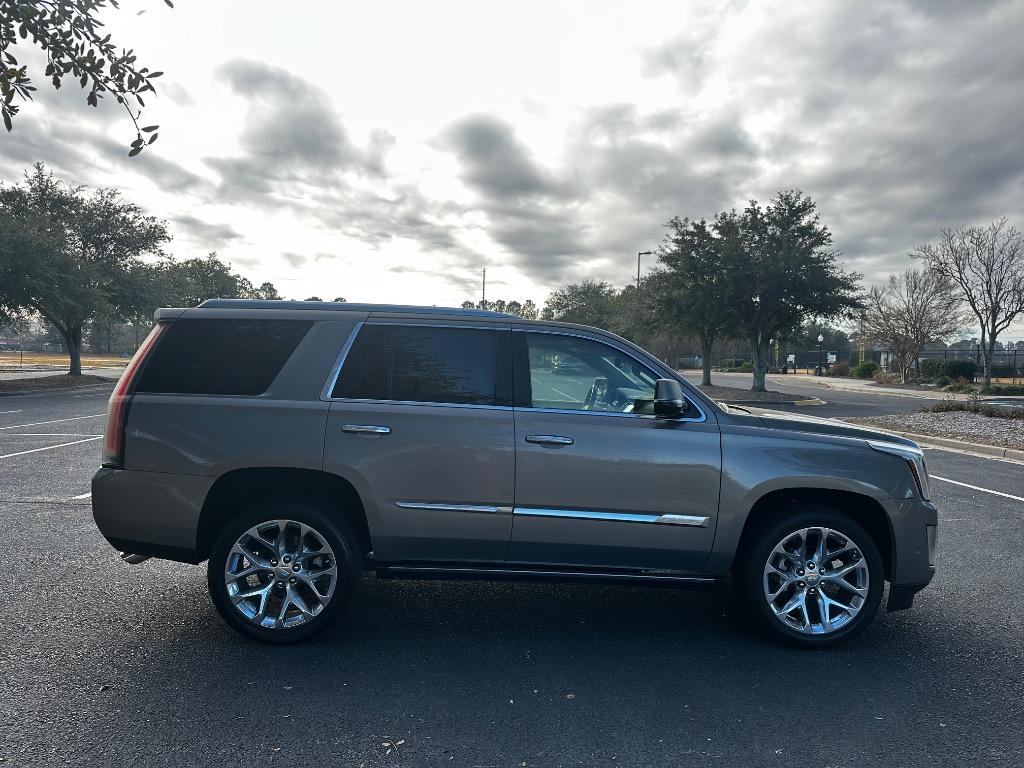 2017 Cadillac Escalade Premium Luxury  20