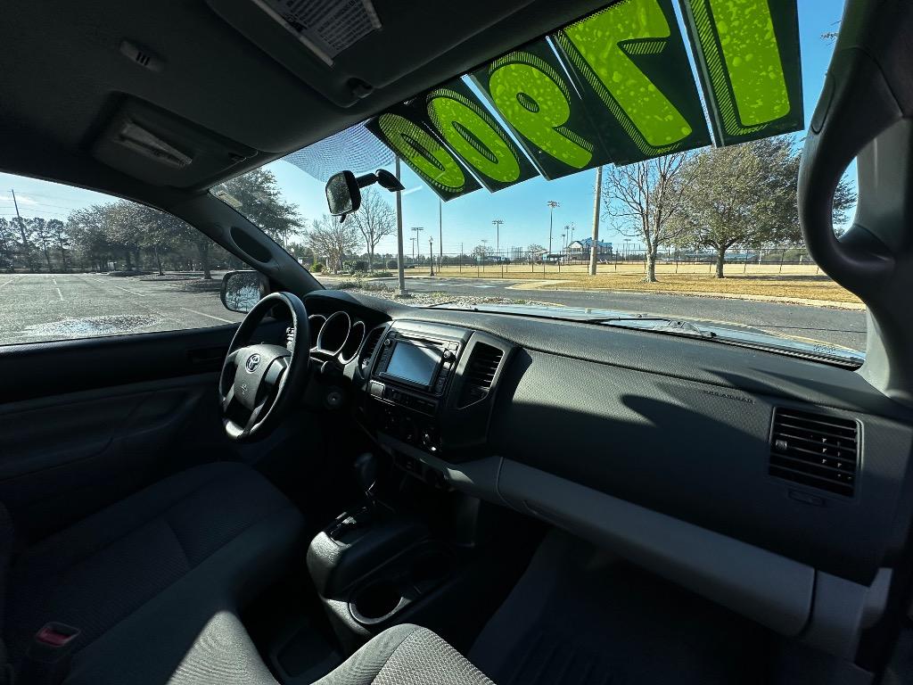 2014 Toyota Tacoma Base 13