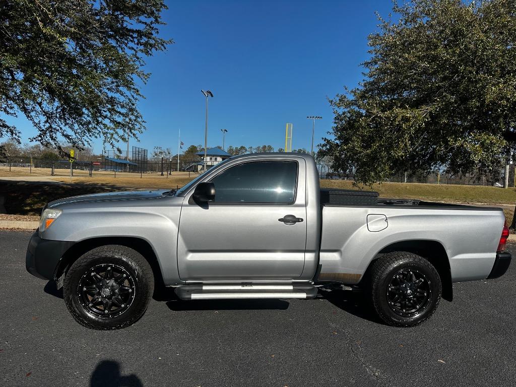 2014 Toyota Tacoma Base 4