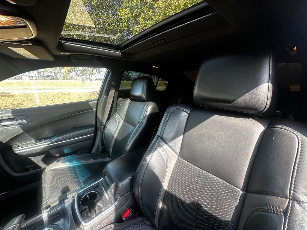 2020 Dodge Charger SXT photo