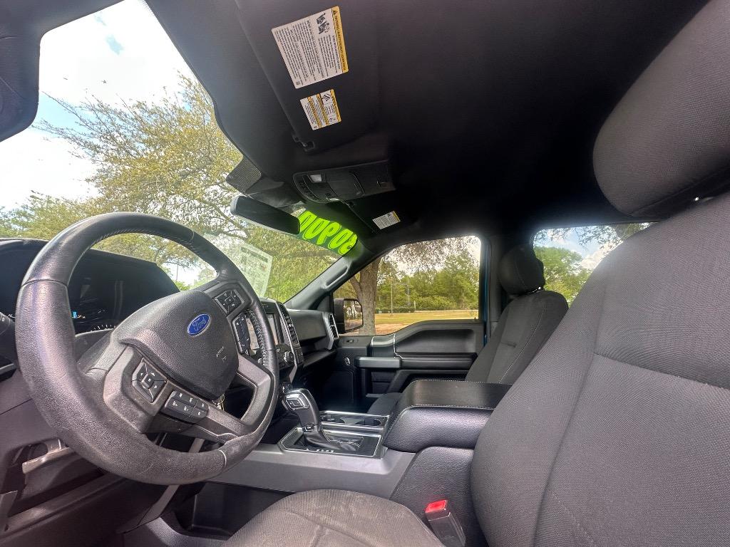 2019 Ford F150 XLT photo