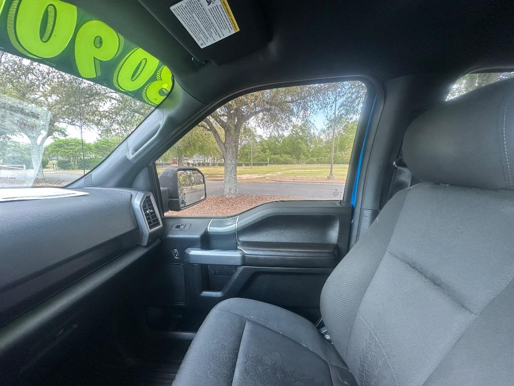 2019 Ford F150 XLT photo