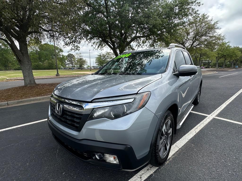 2019 Honda Ridgeline RTL photo