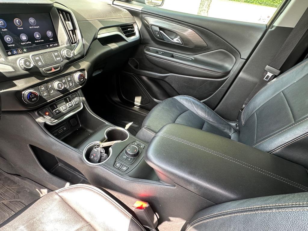 2020 GMC Terrain SLT photo