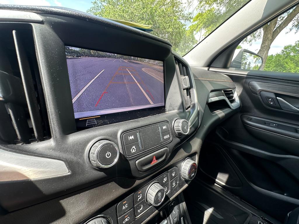 2020 GMC Terrain SLT photo