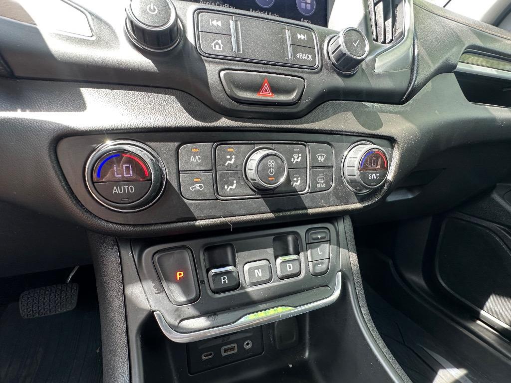 2020 GMC Terrain SLT photo