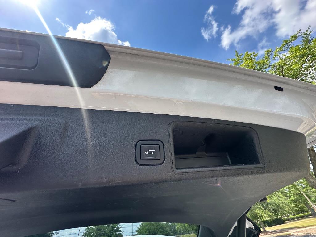 2020 GMC Terrain SLT photo