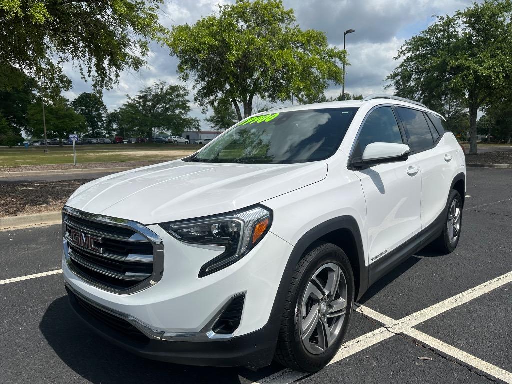 2020 GMC Terrain SLT photo