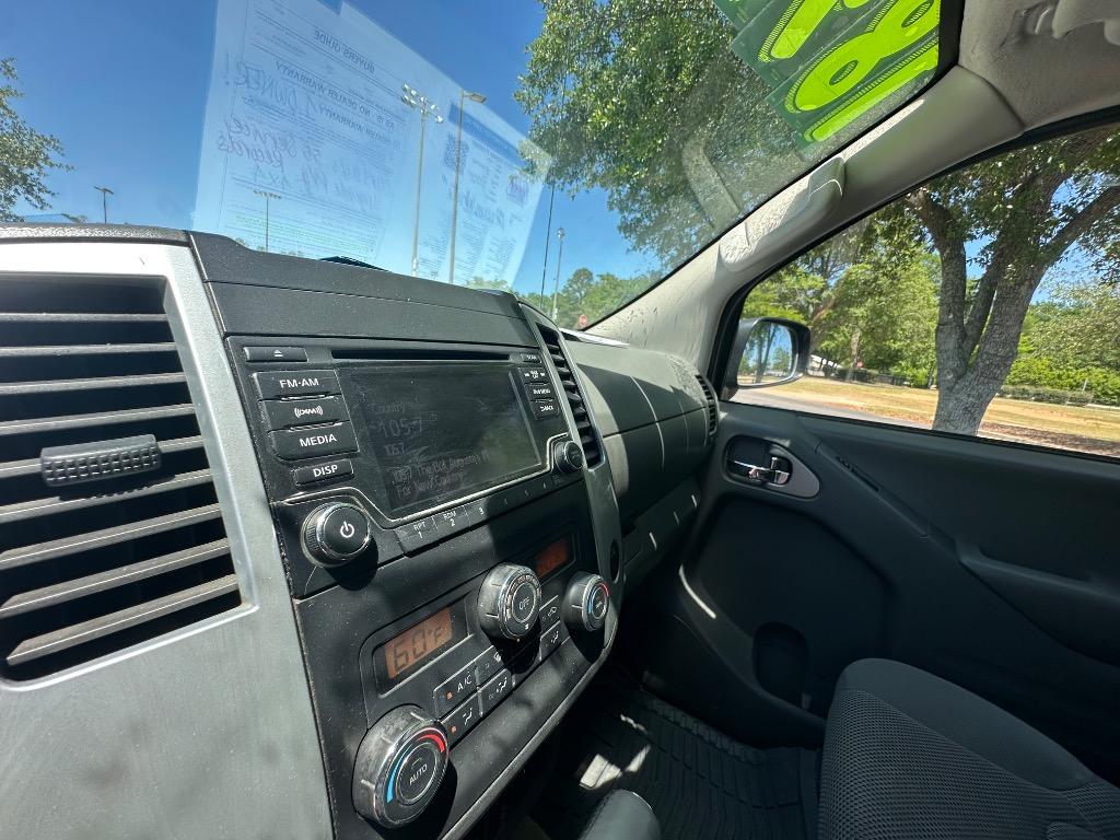 2018 Nissan Frontier SV photo