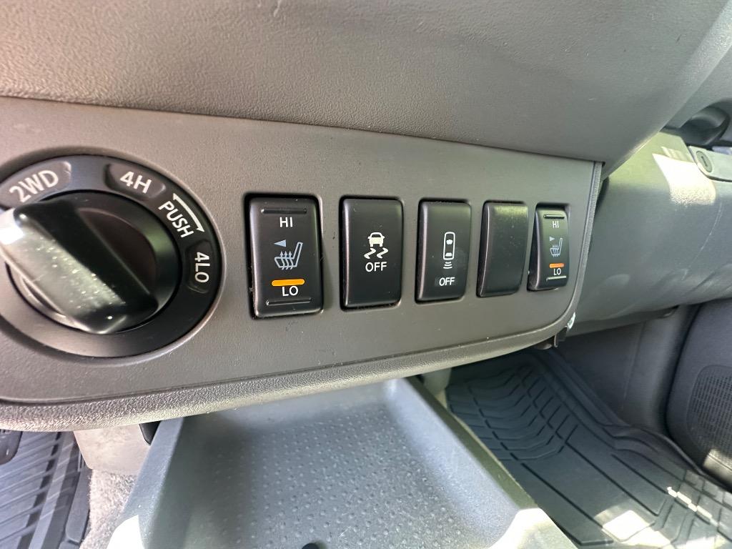 2018 Nissan Frontier SV photo