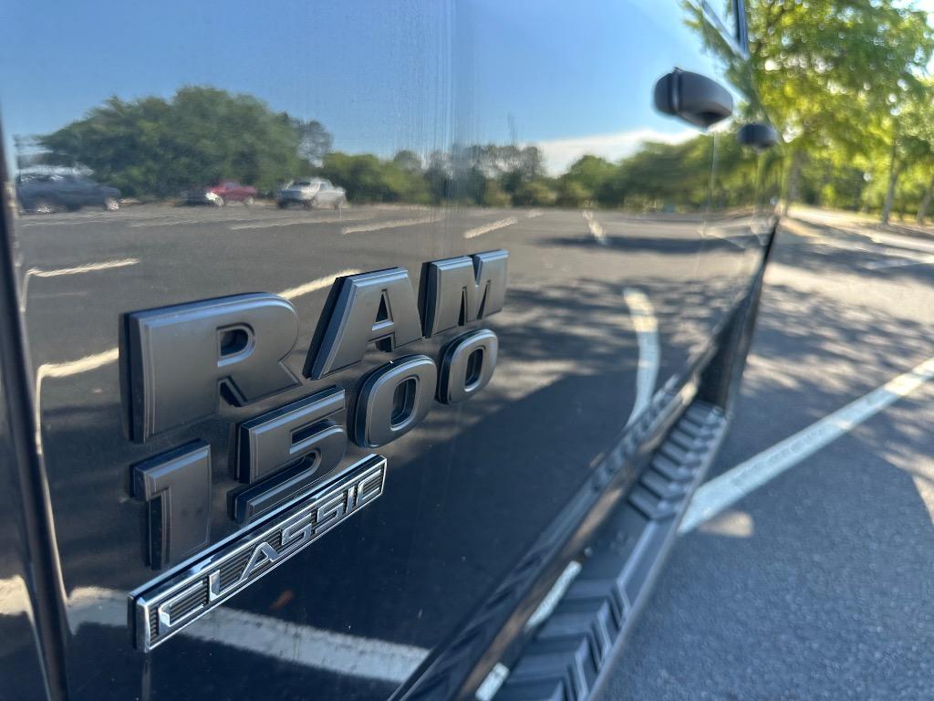 2019 RAM 1500 DS Tradesman photo