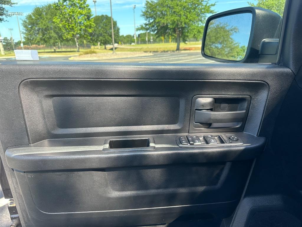 2019 RAM 1500 DS Tradesman photo