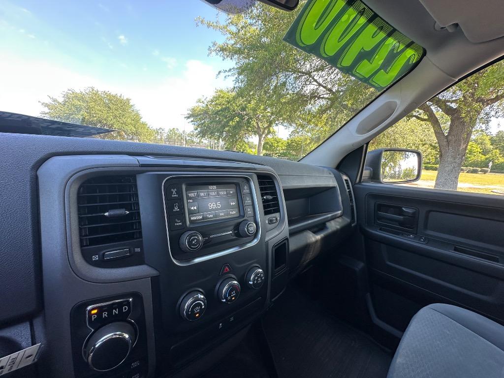 2019 RAM 1500 DS Tradesman photo