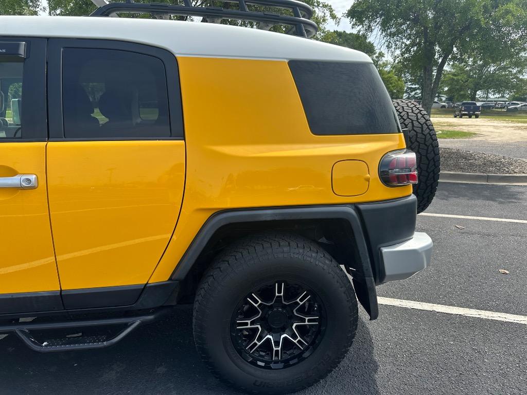2008 Toyota FJ Cruiser photo