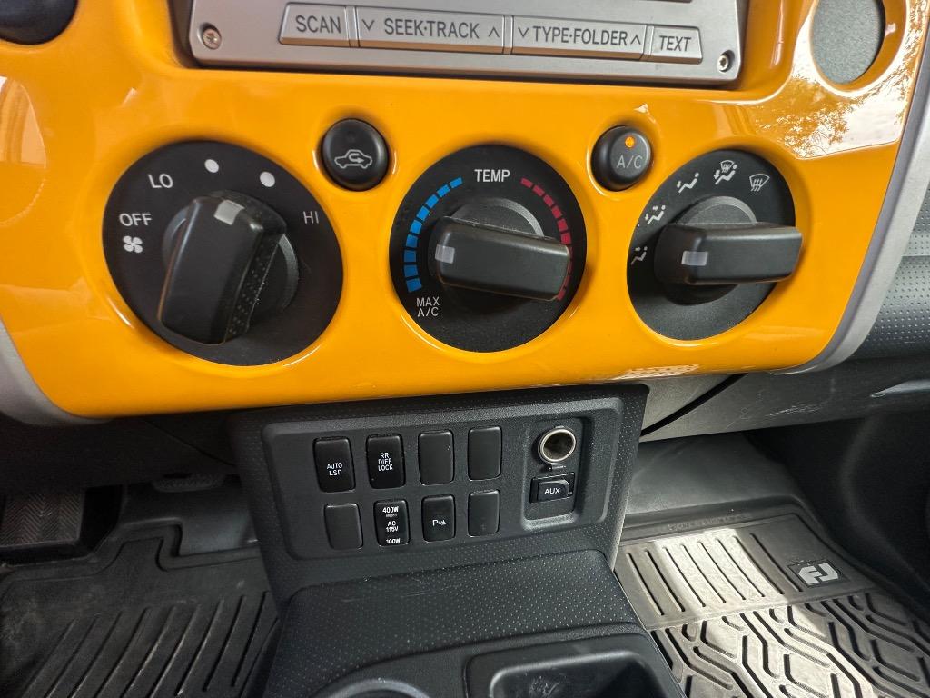 2008 Toyota FJ Cruiser photo