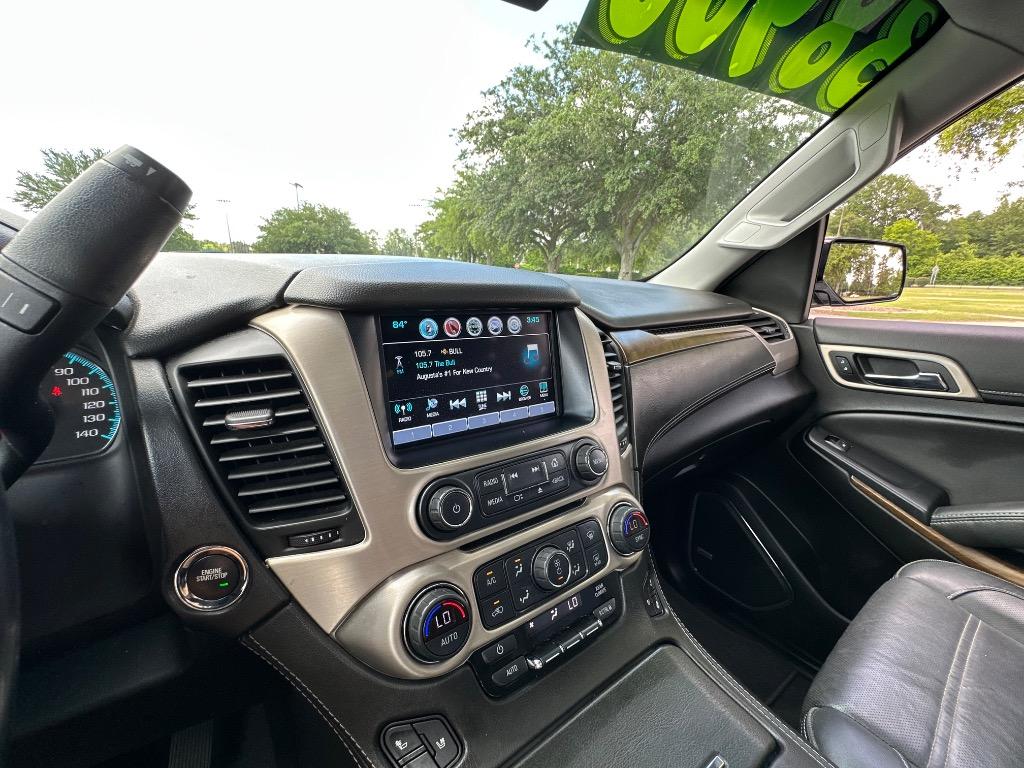 2019 GMC Yukon XL 1500 Denali photo