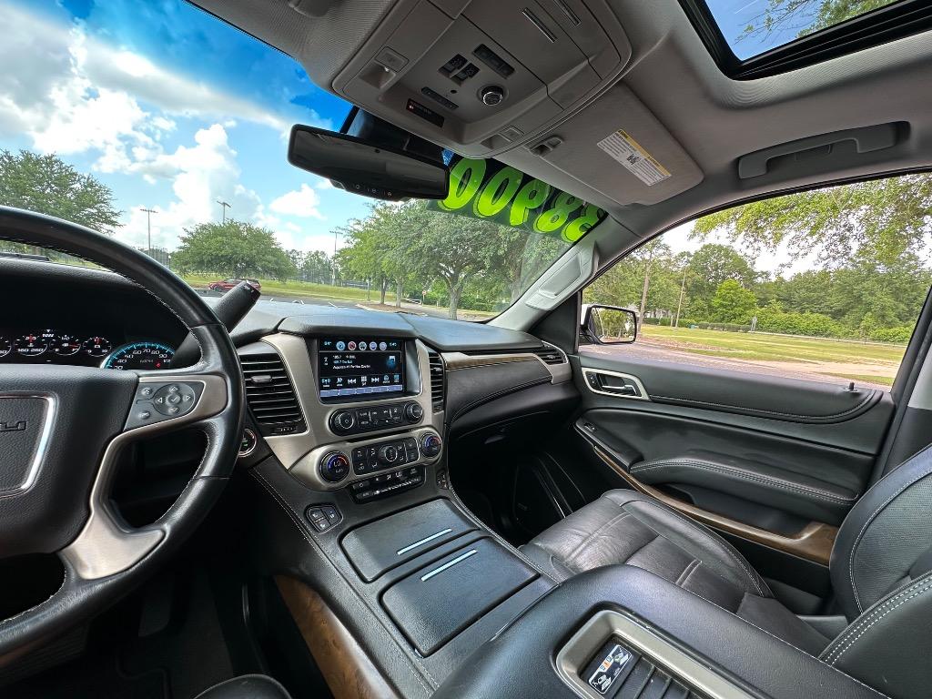 2019 GMC Yukon XL 1500 Denali photo
