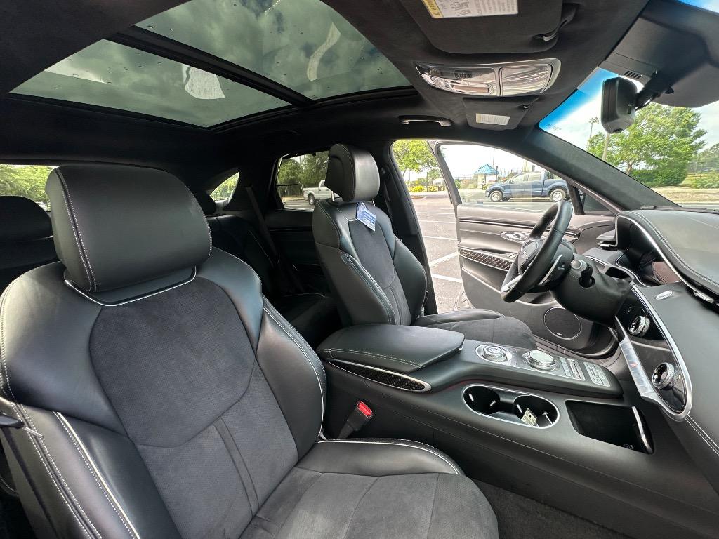 2022 Genesis GV70 3.5T Sport Prestige  photo