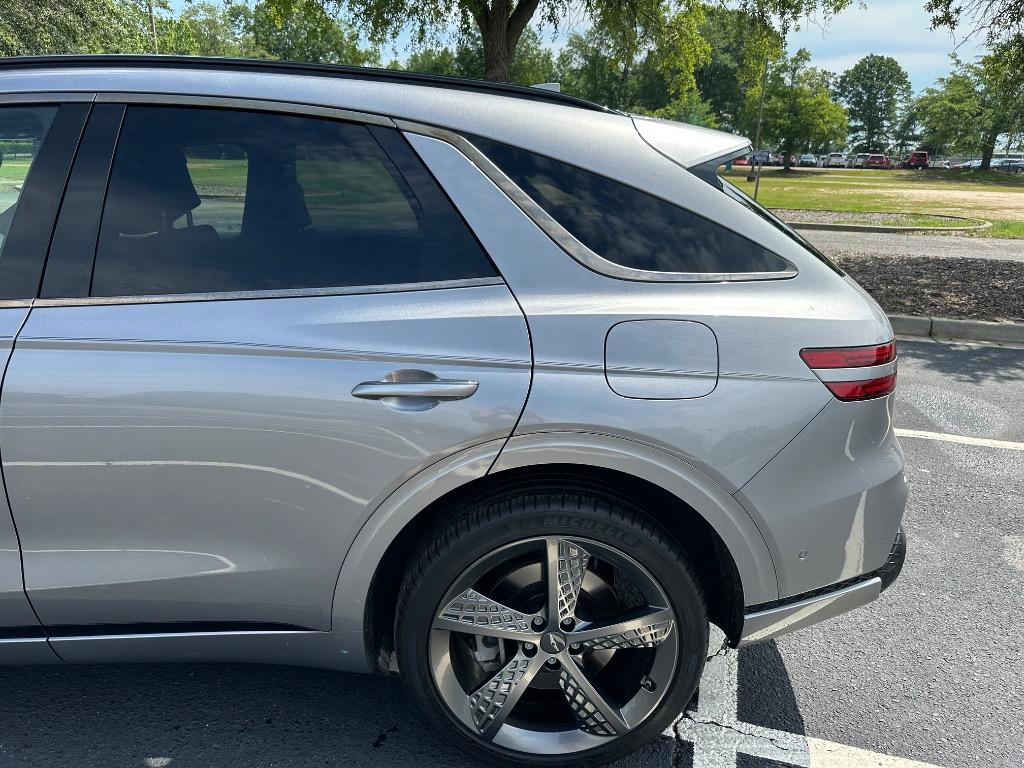 2022 Genesis GV70 3.5T Sport Prestige  photo