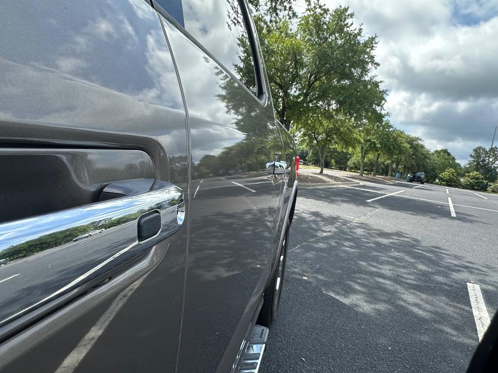 2018 Ford F150 Lariat photo