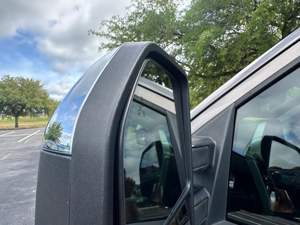2018 Ford F150 Lariat photo