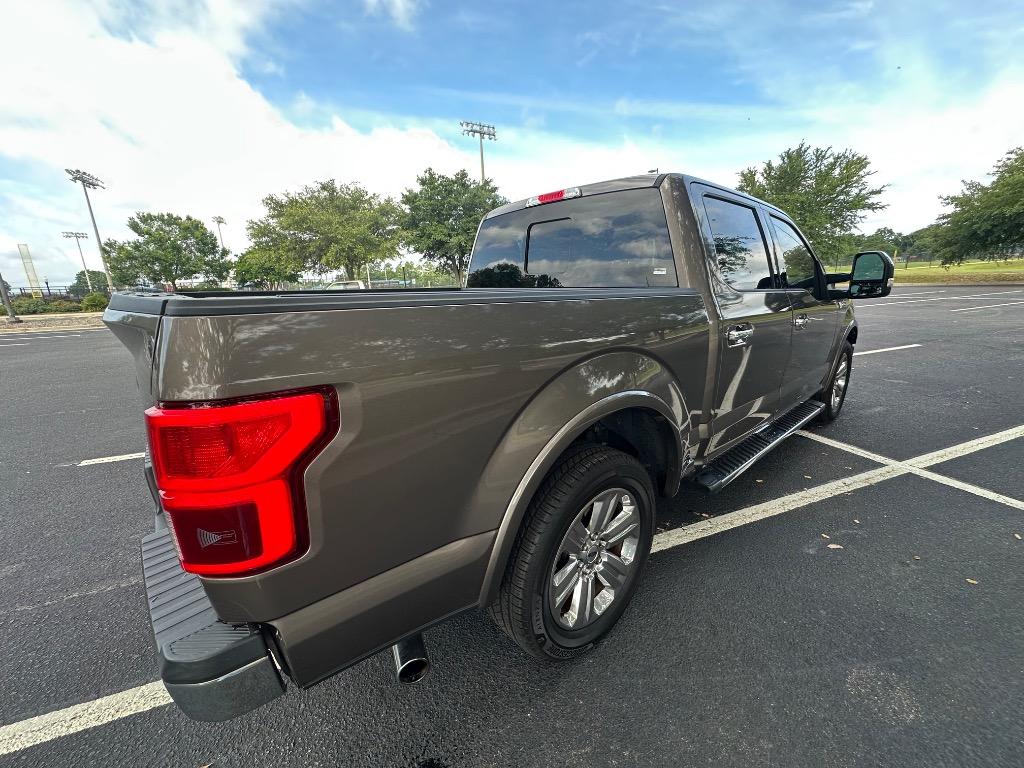 2018 Ford F150 Lariat photo