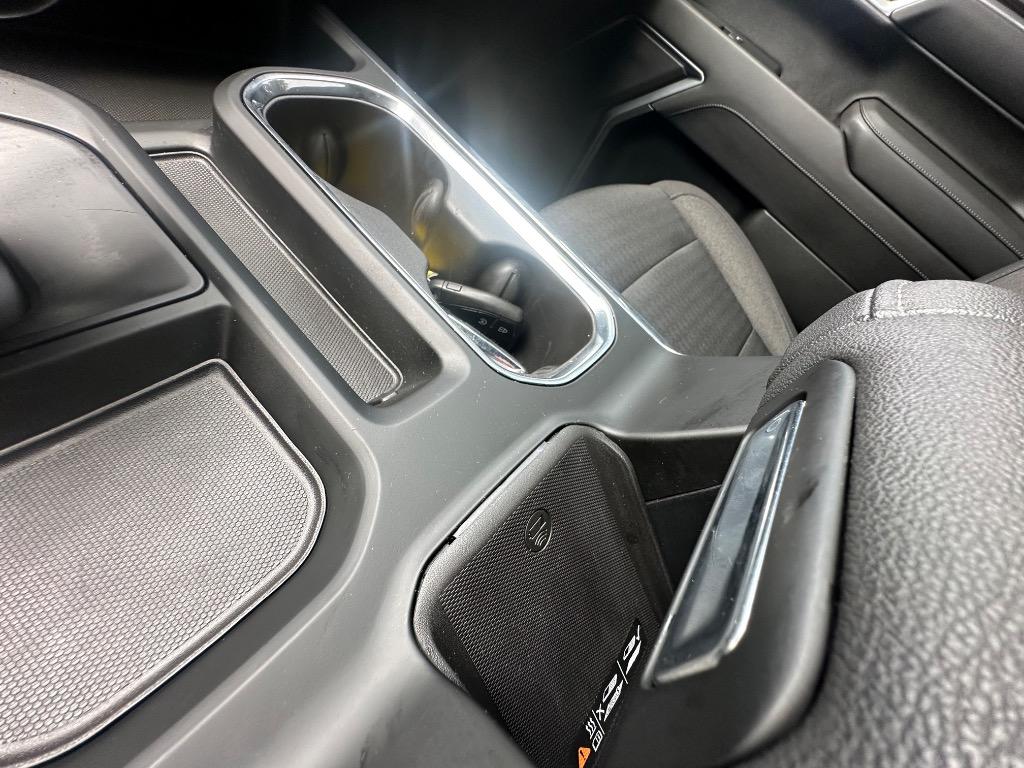 2022 Chevrolet Silverado 1500 RST photo