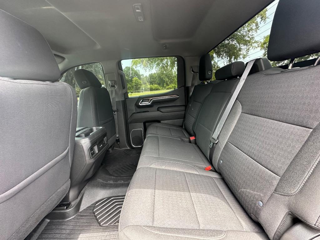2022 Chevrolet Silverado 1500 RST photo
